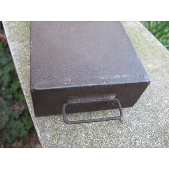 Vintage safety deposit box rustic farmhouse goth - Picture 3 of 7